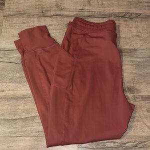 Fabletics Women's Rust Leggings